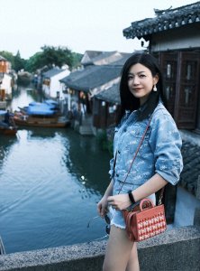 ​被曝9月底与陈晓官宣离婚，陈妍希谈老公儿子秀幸福，称想要二胎