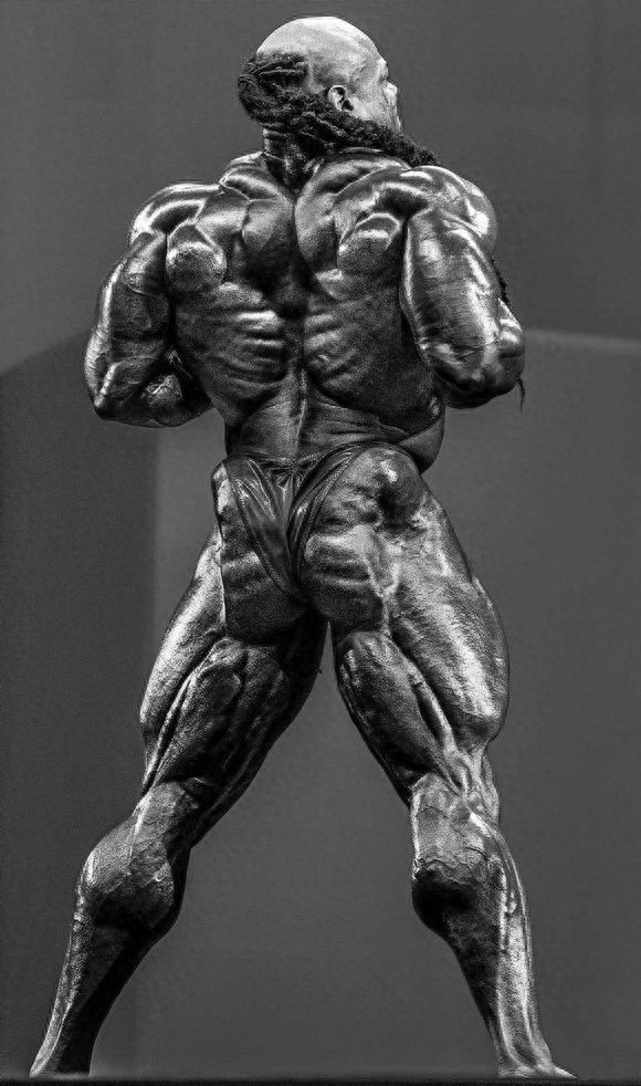 平民窟走出来的健美巨星,艺术造型大师,13年的他充满美感