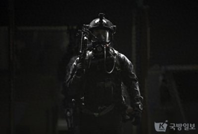 ​走近韩国最神秘特种部队，架子十足气势挺盛，精良装备不输欧美