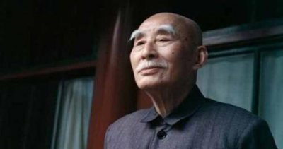 ​叶圣陶被誉为什么称号？