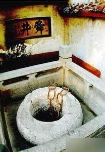 北京15个诡异地点的未解谜团:钟楼的大钟为何不敲?