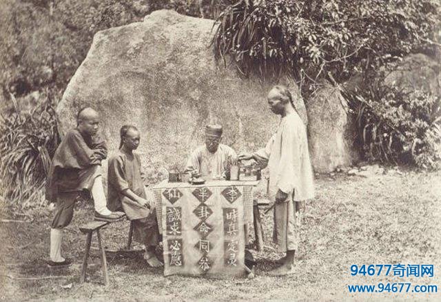 「灵异故事」传奇的算命先生,出生就两眼圆睁……