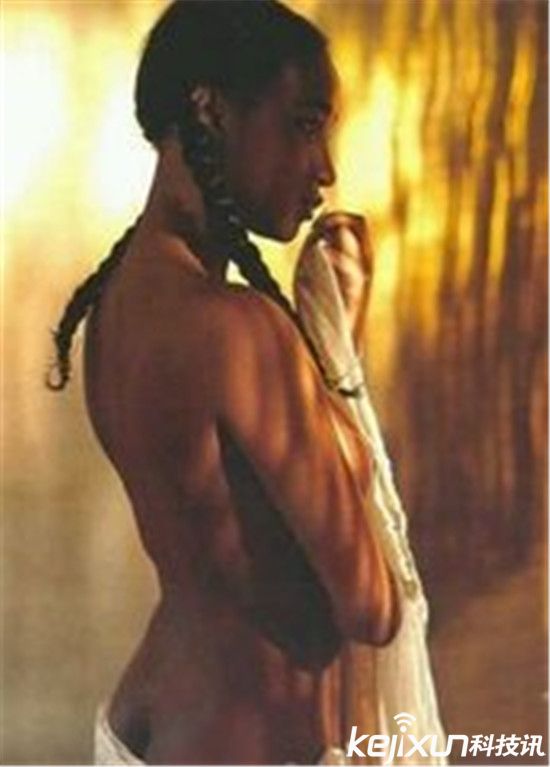 世界各地惊人风俗大揭秘:给女人食男精