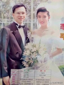 ​香港最好命的豪门贵妇，李嘉诚长子李泽钜太太王俪桥