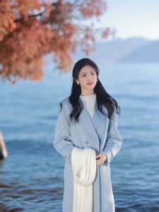 ​拒绝剪刀手，中年女士7个手部姿势，拍照优雅自然又好看