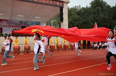 ​衡阳县四中：凝聚青春力量，张扬运动风采