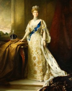 ​玛丽王后：拉升英王室颜值的女人，长相美艳个子高，伊丽莎白像她