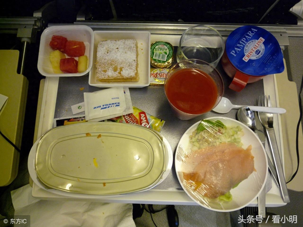 天津航空取消飞机餐,它是廉价航空吗?廉航和普通航空有啥区别