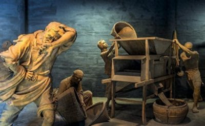 ​民国大地主刘文彩孙子刘小飞退休后专注一件事：证明爷爷不是恶霸