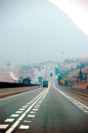 京珠北高速公路最新路况(京珠北高速解除交通管制恢复通行)