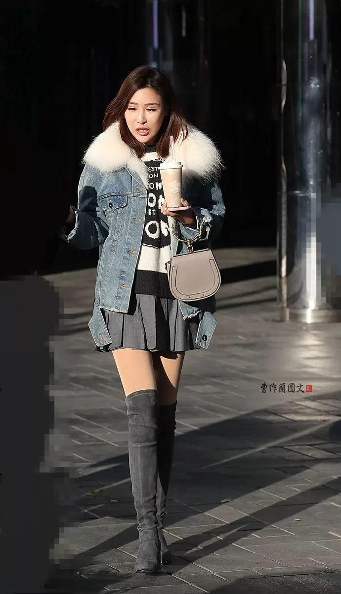 街拍:高筒靴美女,更多一层性感