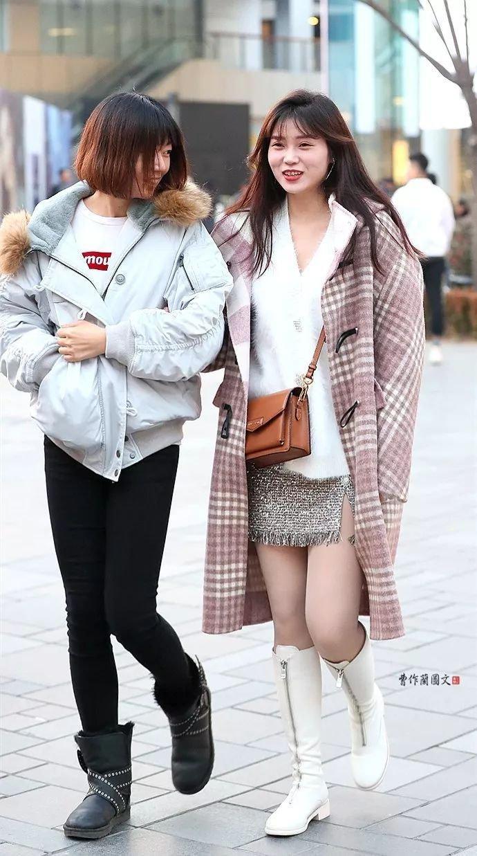 街拍:高筒靴美女,更多一层性感