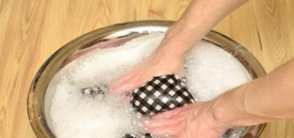 为了保护我们的水资源我们应该使用什么洗衣粉,保护水环境我们不应该选择什么洗衣粉高炮还是低泡图3