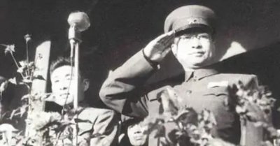 ​人物｜“黄埔三杰”之一 开国大将陈赓将军