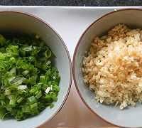 鲍鱼主要吃什么部位,鲍鱼身上绿的是什么?图6