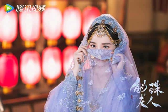 斛珠夫人结局海市喜欢谁(海市为什么嫁给皇帝)