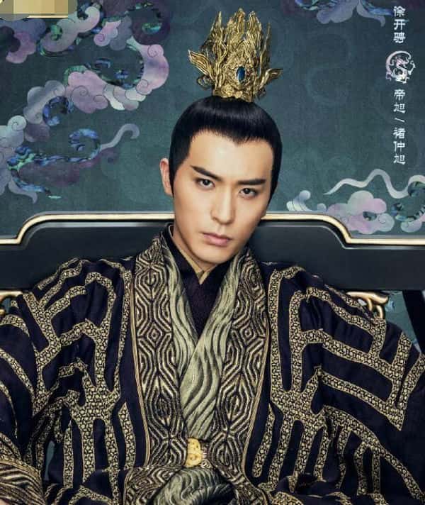 斛珠夫人结局海市喜欢谁(海市为什么嫁给皇帝)