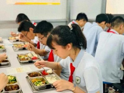 ​住校，孩子成长的隐形杀手？