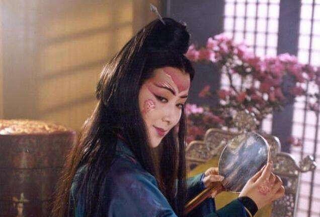 东方不败练成葵花宝典后天下第一,葵花宝典中都有哪些武功?