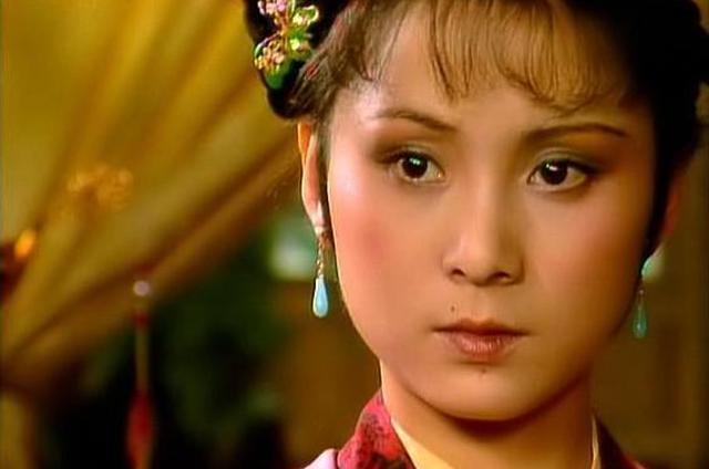 87版《红楼梦》这两个人的辞演,基本打乱了原有的演员格局
