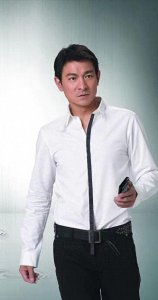 ​刘德华回应隐婚，自曝隐婚原因引热议，网友：不愧是天王