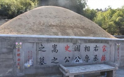 ​浙江挖出金丝楠木棺材，重达1500斤，揭开千古“黄金头”谜案