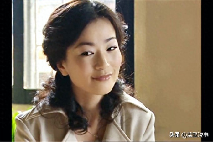 没有红却不陌生的白雪云，温婉美丽女人味十足