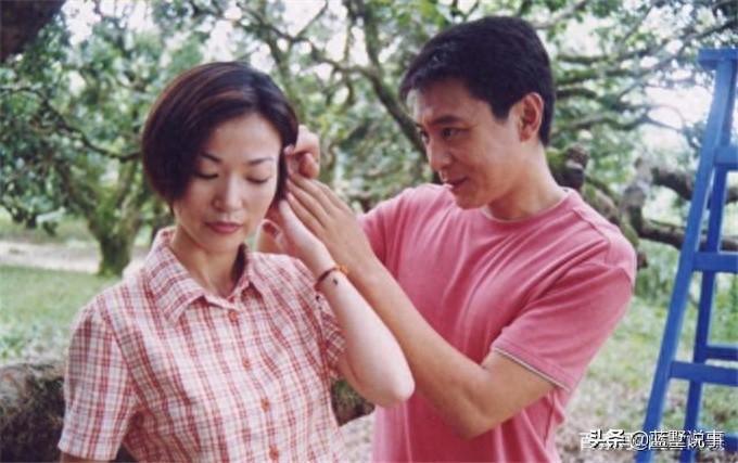 没有红却不陌生的白雪云，温婉美丽女人味十足