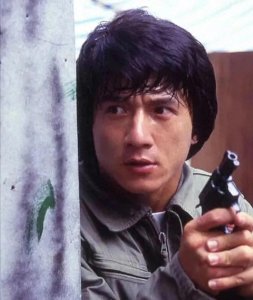 ​一代功夫巨星——成龙，我们永恒的青春回忆！