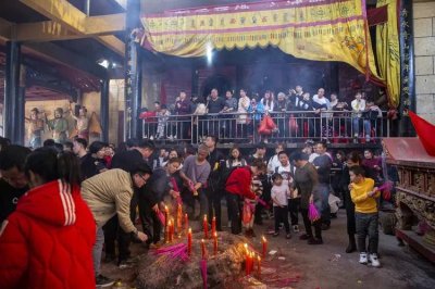 ​“问道”石人殿