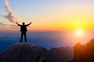 ​关于普通人白手起家的5个步骤(走对每一步，成就非凡人生)