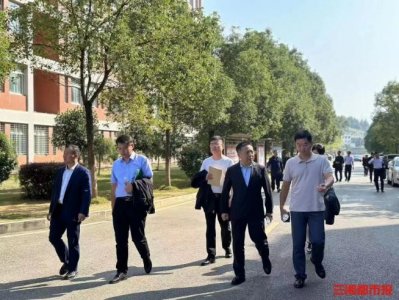 ​携手行致远，慈利四中稳步追求教育高质量发展