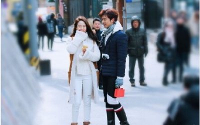 ​陈柏霖宋智孝婚纱大片曝光，“橙汁cp”更远赴芬兰亲密牵手