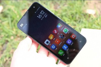 ​小米销量跟口碑都非常好的几款手机，你用过哪款？