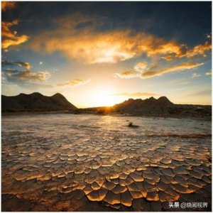 ​让海子悲痛的德令哈，为何不再荒凉？