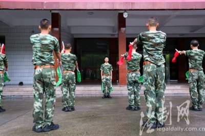 ​旗子会“说话”