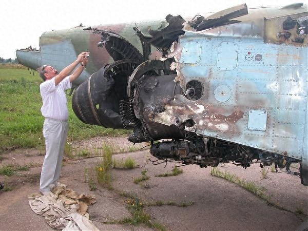 皮实耐用：与死神擦肩而过的苏-25攻击机