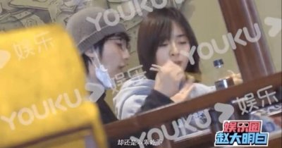 ​24岁沈月再次被拍！与孙宁面馆亲密喂食好甜蜜，已有5年深厚情