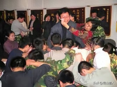 ​“恶魔”杨永信:十几年前，曾电击6000多名网瘾少年，后来怎样了?